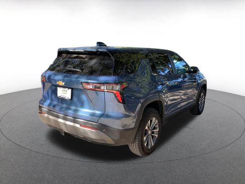 Used 2025 Chevrolet Equinox LT image 7