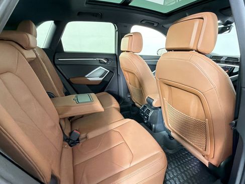 Certified 2025 Audi Q3 2.0T Premium w/ Convenience Package image 54