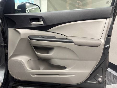 Used 2013 Honda CR-V LX image 24