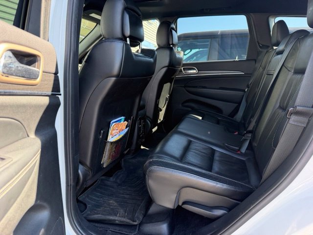 Used 2015 Jeep Grand Cherokee Limited w/ Trailer Tow Group IV AWD/4WD image 18