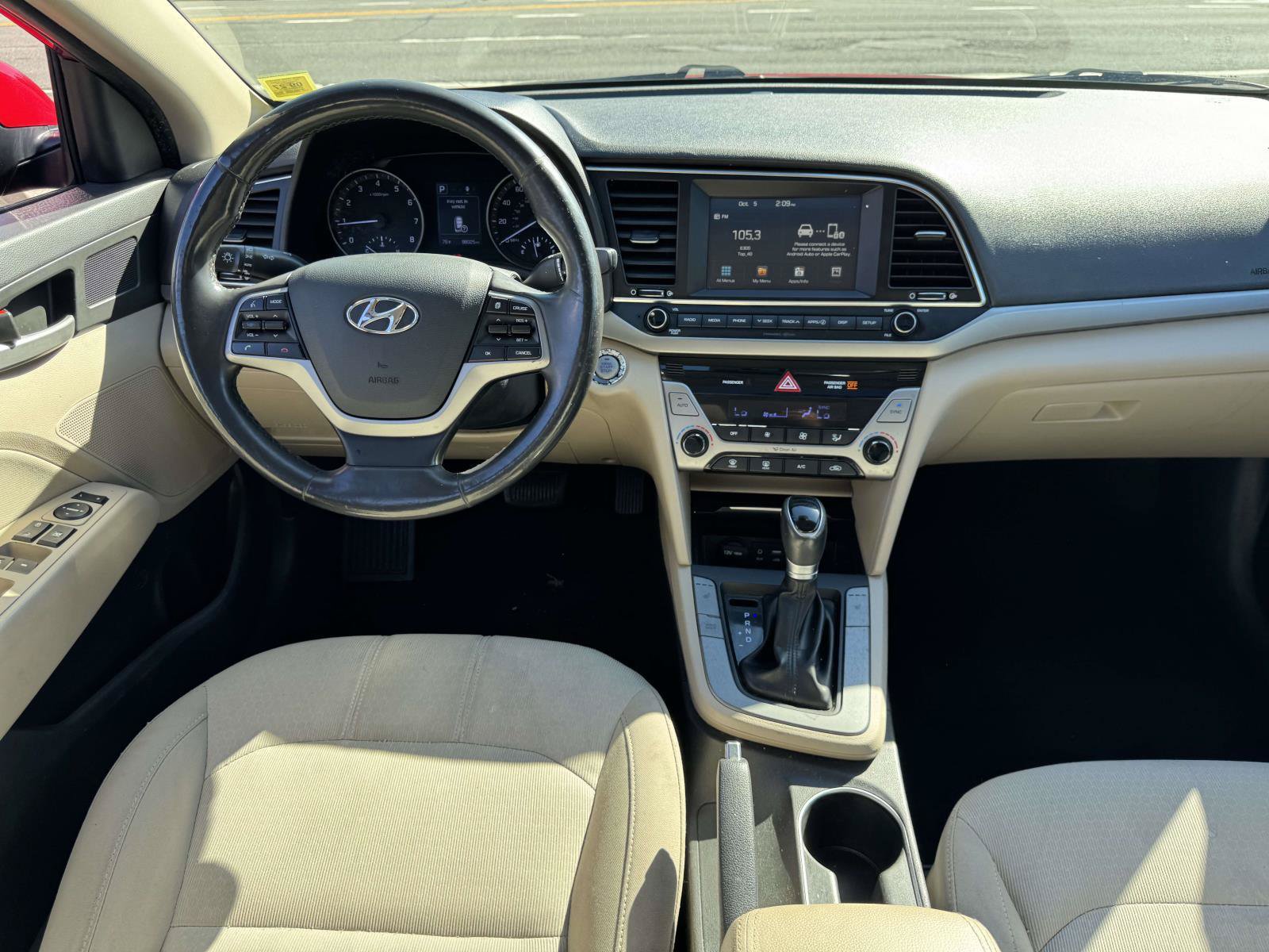 Used 2017 Hyundai Elantra Value Edition w/ Cargo Package FWD image 9