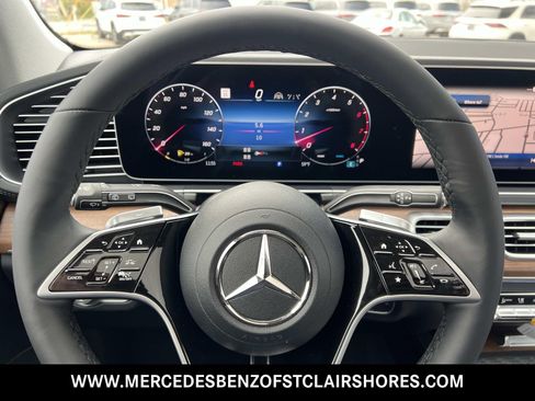 New 2026 Mercedes-Benz GLS 450 4MATIC image 26