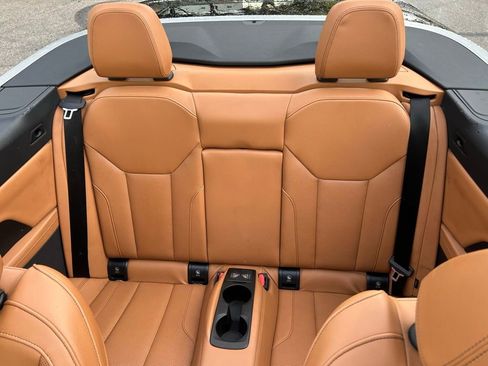 Used 2024 BMW 430i Convertible image 18