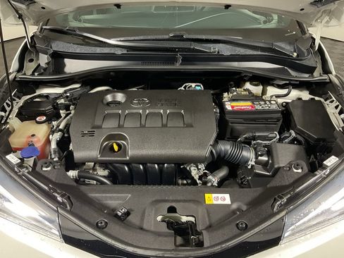 Used 2018 Toyota C-HR XLE FWD image 40