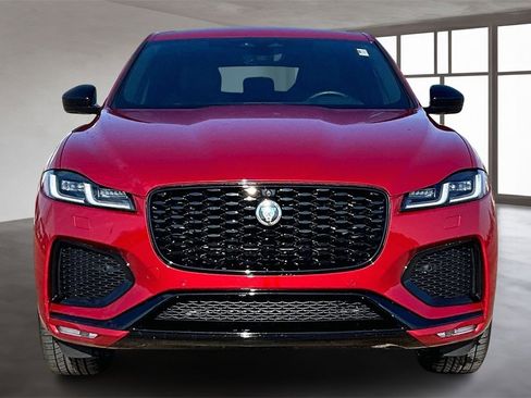 Used 2026 Jaguar F-PACE R-Dynamic S image 3