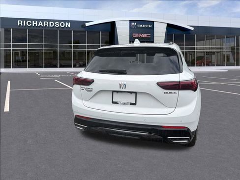 Used 2025 Buick Envision Sport Touring image 11