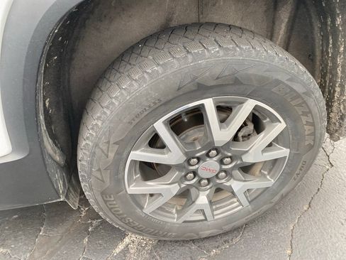Used 2021 GMC Acadia SLE w/ Driver Convenience Package AWD/4WD image 5
