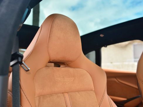 Used 2023 Aston Martin DBX 707 AWD/4WD image 5