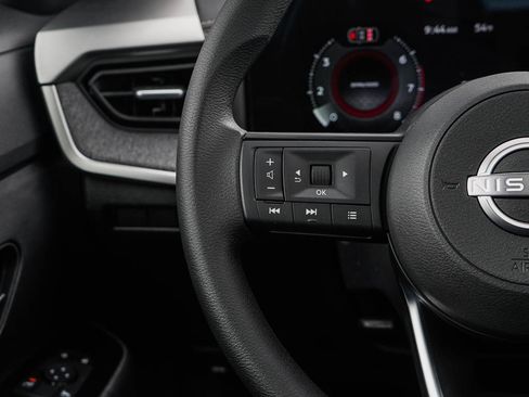New 2026 Nissan Kicks SV w/ SV Premium Package AWD/4WD image 19