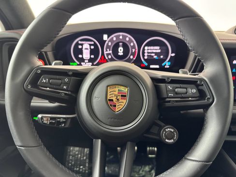 Certified 2026 Porsche Cayenne GTS AWD/4WD image 24
