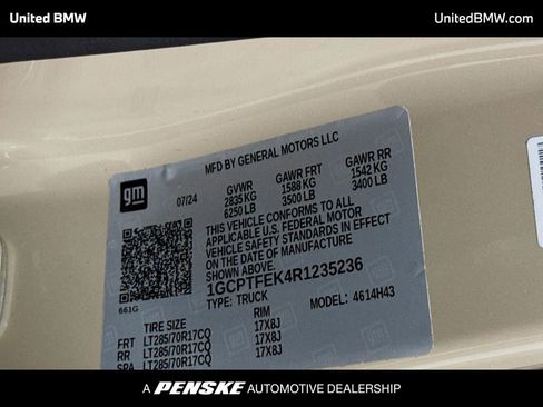 Used 2024 Chevrolet Colorado ZR2 w/ ZR2 Convenience Package III AWD/4WD image 15