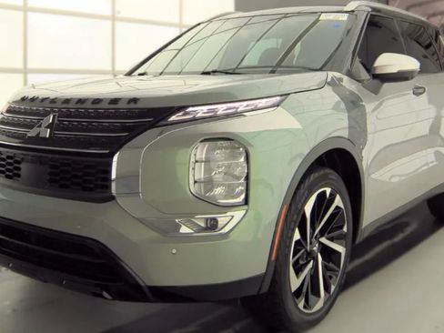 Used 2022 Mitsubishi Outlander SEL FWD image 1