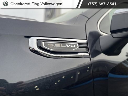 Used 2025 GMC Sierra 1500 SLT image 3