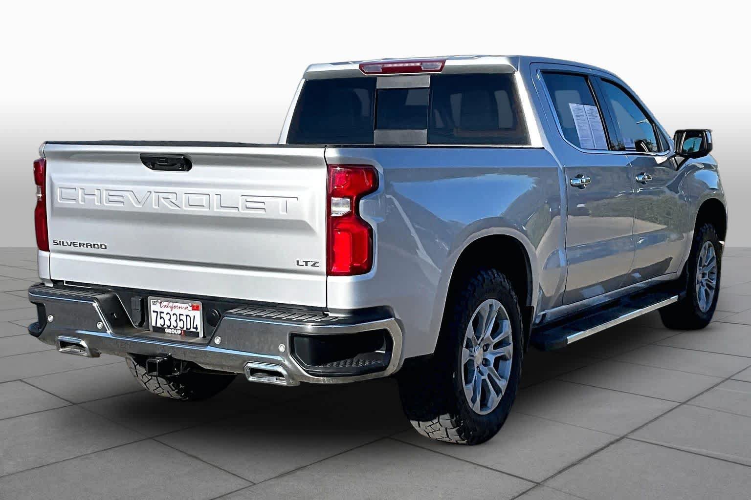 Used 2022 Chevrolet Silverado 1500 LTZ AWD/4WD image 12