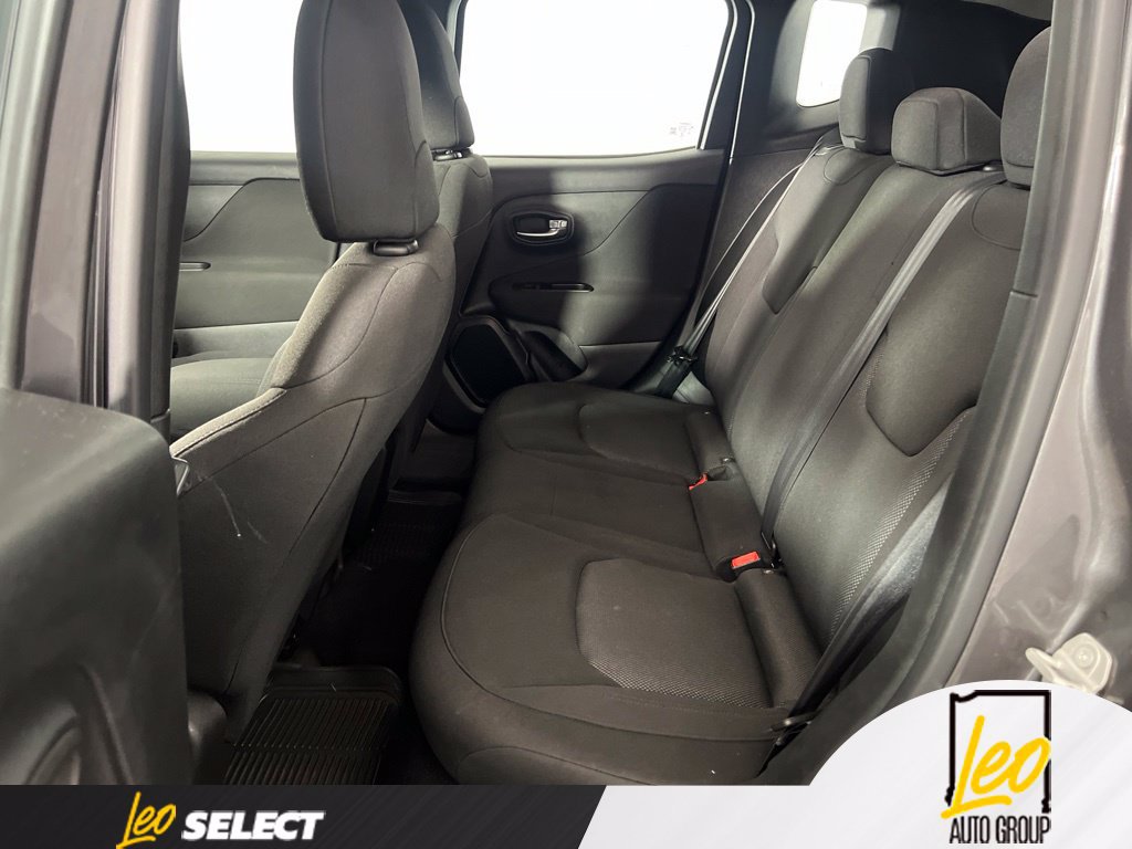 Used 2020 Jeep Renegade Sport w/ UConnect 7.0 Group AWD/4WD image 15