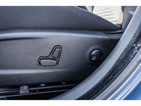 Used 2023 Dodge Charger GT image 9