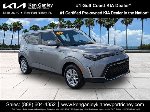 Certified 2025 Kia Soul LX w/ LX Technology Package FWD image 1
