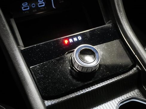 Certified 2024 Jeep Grand Cherokee L Altitude image 29