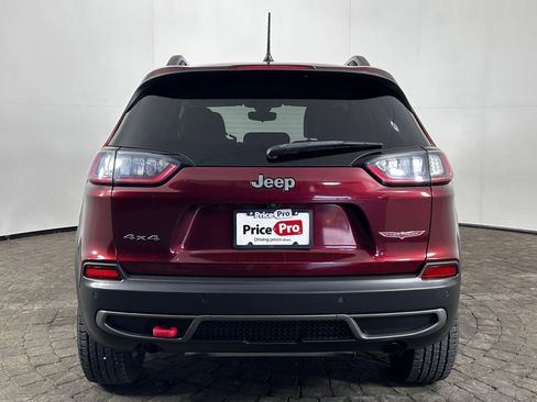 Used 2019 Jeep Cherokee Trailhawk w/ Cold Weather Group AWD/4WD image 6