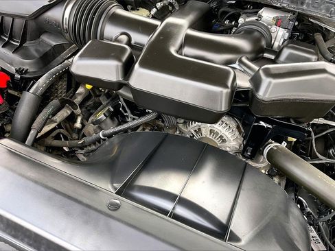 Used 2017 Ford F250 XLT w/ XLT Value Package image 32