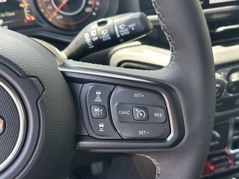 New 2026 Jeep Wrangler Unlimited Rubicon AWD/4WD image 24