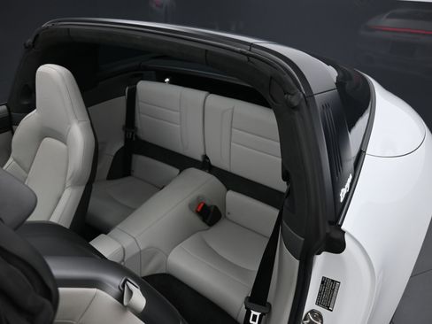 Certified 2024 Porsche 911 Targa 4 GTS image 7