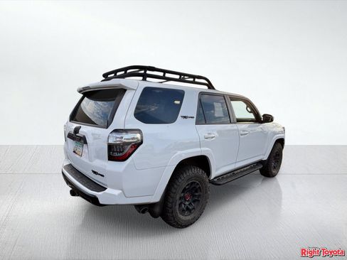 Used 2022 Toyota 4Runner TRD Pro AWD/4WD image 4