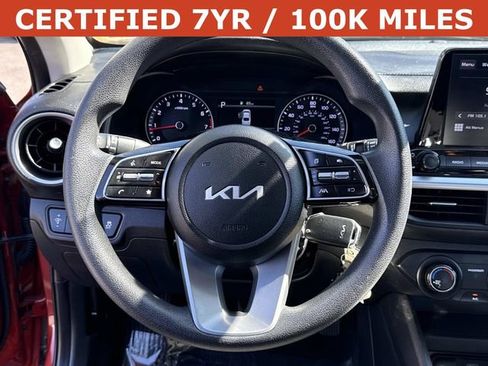Used 2023 Kia Forte LXS image 18