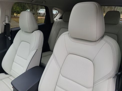 New 2025 MAZDA CX-5 AWD 2.5 S w/ Preferred Package image 19