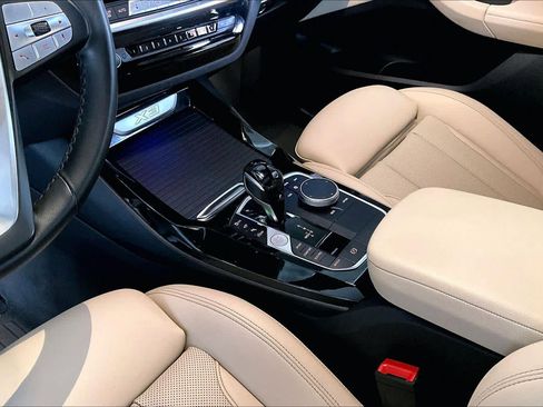 Used 2023 BMW X3 sDrive30i w/ Convenience Package image 16