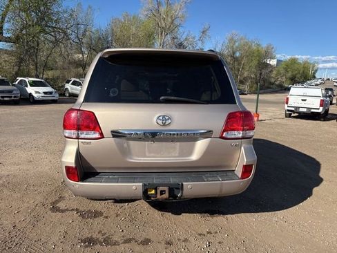 Used 2010 Toyota Land Cruiser image 5