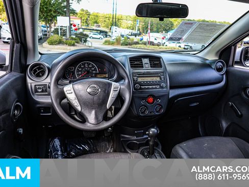 Used 2017 Nissan Versa S Plus image 24