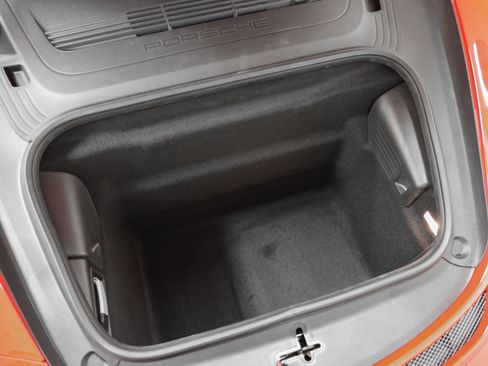 Certified 2018 Porsche 911 GT3 image 22