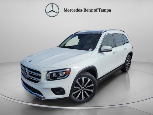 Used 2023 Mercedes-Benz GLB 250 4MATIC image 1