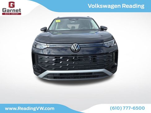 New 2025 Volkswagen Tiguan S image 8
