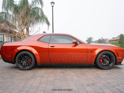 Used 2020 Dodge Challenger SRT Hellcat Redeye image 9