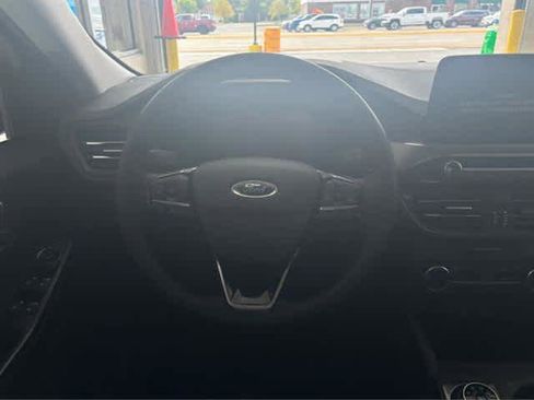New 2025 Ford Escape Active w/ Cold Weather Package image 8