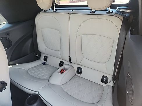 Used 2024 MINI Cooper S w/ Signature Upholstery Package FWD image 11
