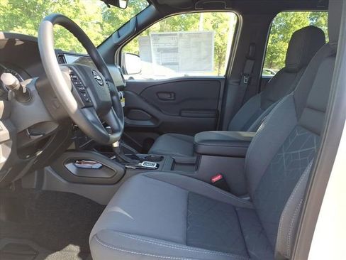 New 2026 Nissan Frontier SV w/ Tow Package AWD/4WD image 5