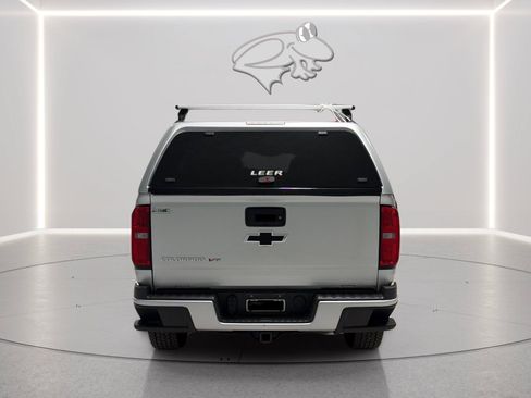 Used 2018 Chevrolet Colorado Z71 AWD/4WD image 4