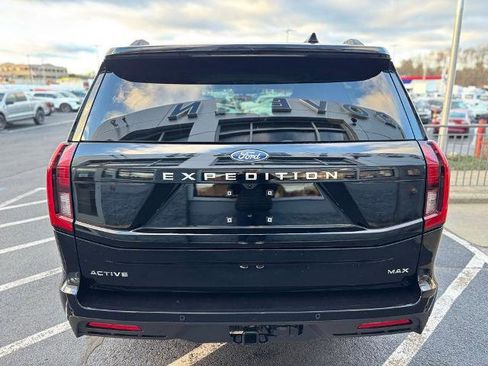 New 2025 Ford Expedition Max Active AWD/4WD image 8