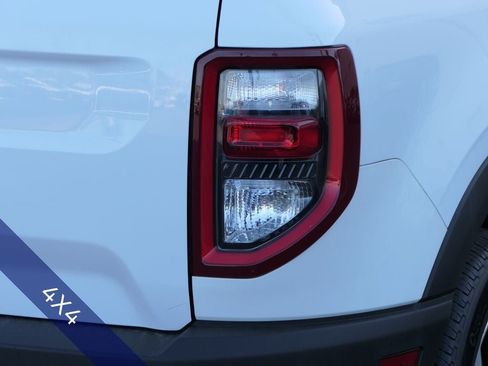 Used 2021 Ford Bronco Sport Outer Banks AWD/4WD image 5