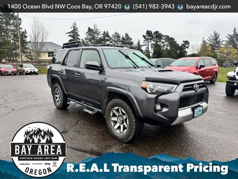 Used 2021 Toyota 4Runner TRD Off-Road image 8