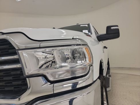 Used 2024 RAM 2500 Big Horn w/ Off Road Package AWD/4WD image 9