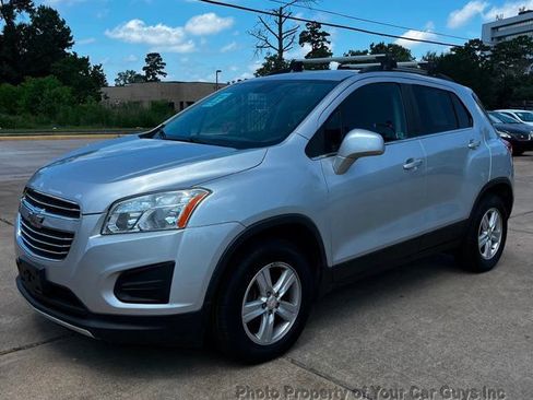 Used 2016 Chevrolet Trax LT AWD/4WD image 12
