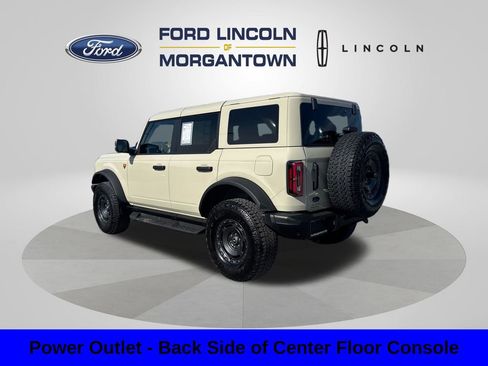 Used 2025 Ford Bronco Badlands AWD/4WD image 9