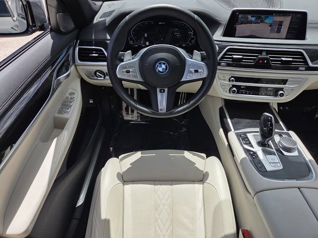 Used 2022 BMW 745e xDrive w/ M Sport Package AWD/4WD image 14
