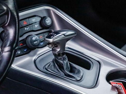 Used 2022 Dodge Challenger GT image 20