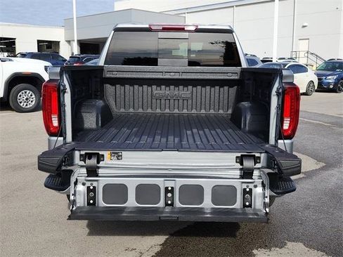 New 2026 GMC Sierra 1500 SLT w/ SLT Premium Plus Package image 8