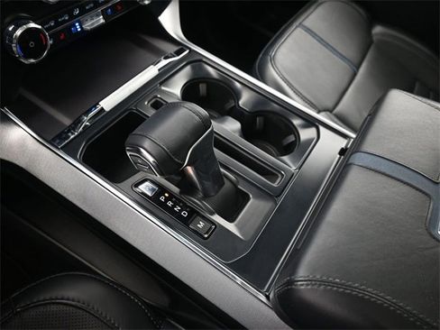 Used 2024 Ford F150 Platinum w/ Equipment Group 702A High image 27